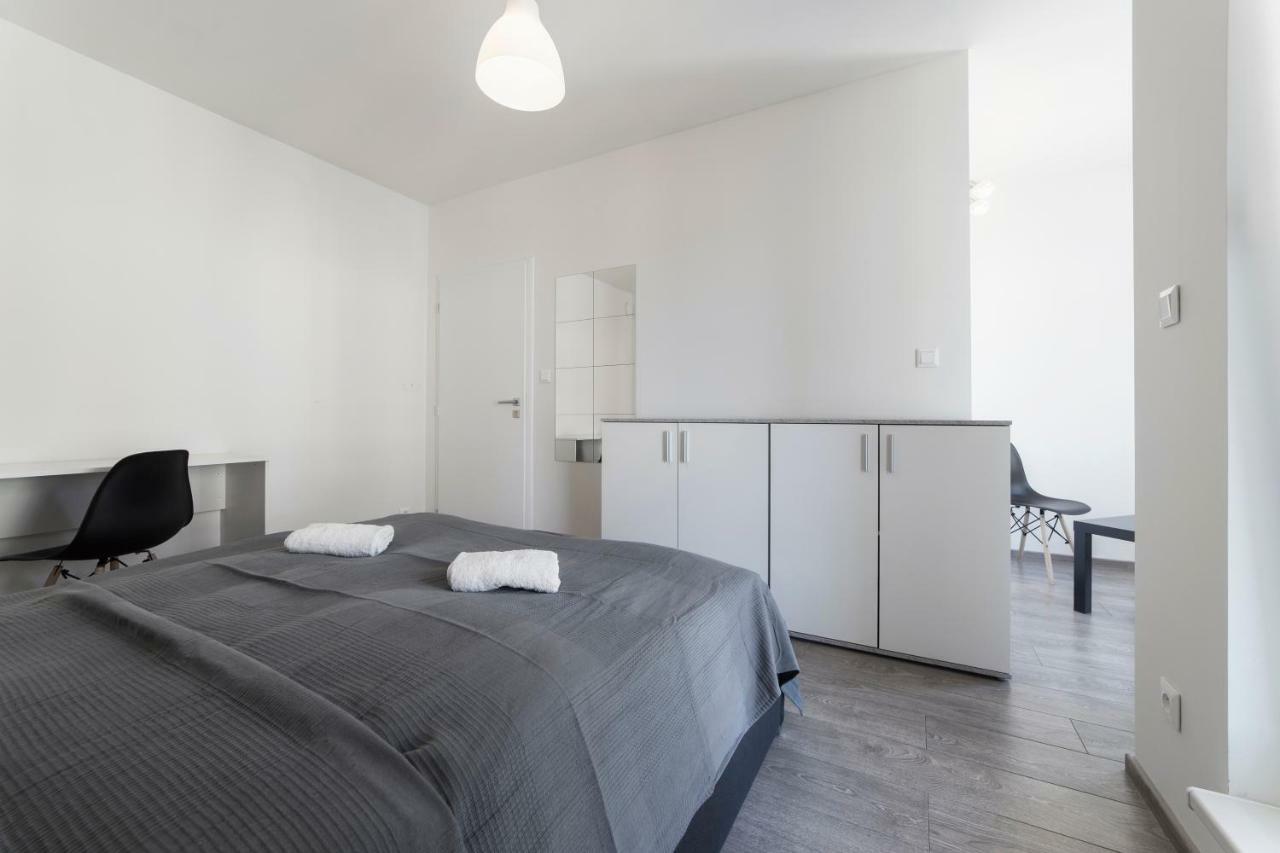Hostel Homér Libeň Prague Extérieur photo